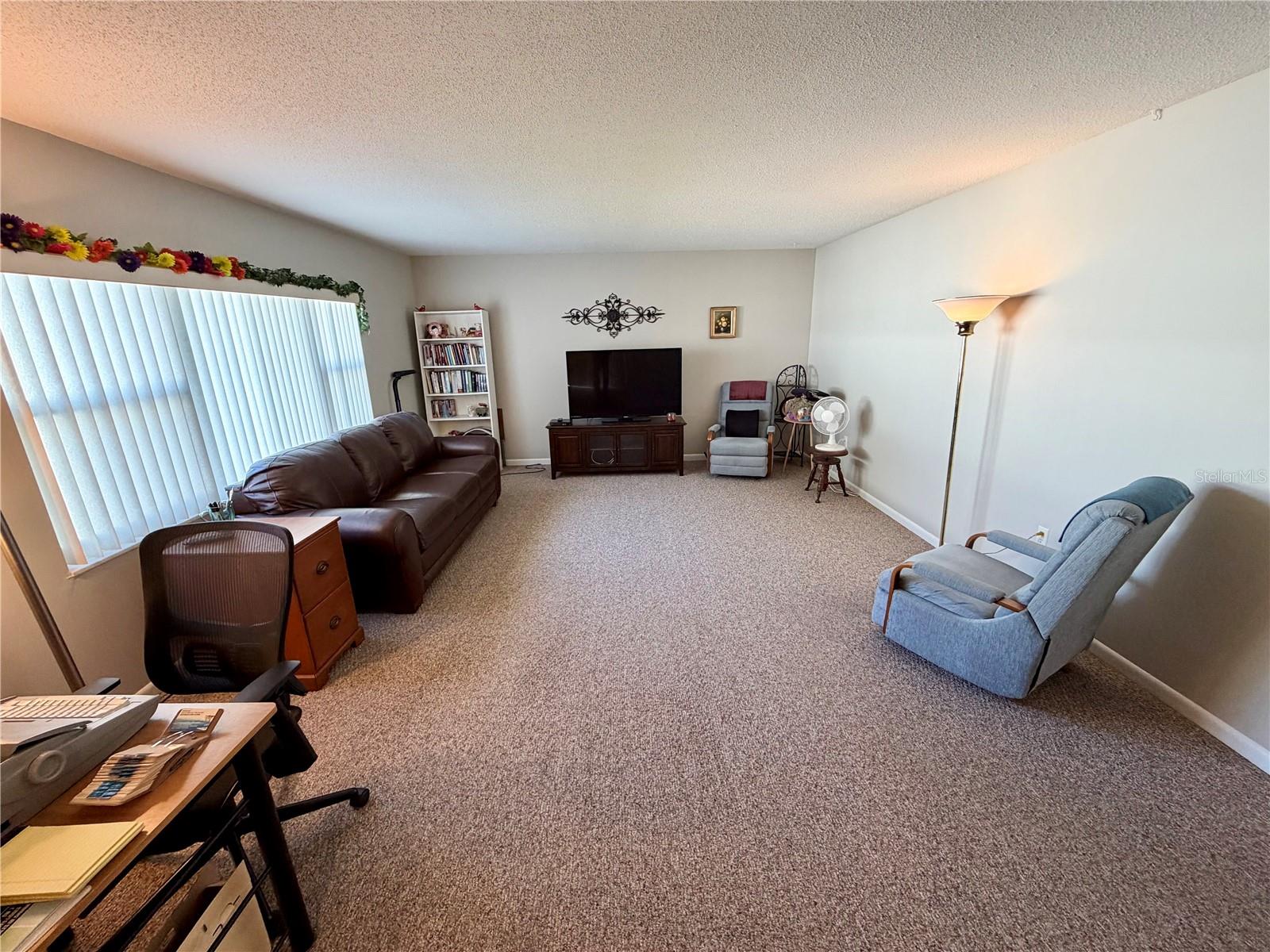 Image 11 of 34 For 515 Cameo Drive