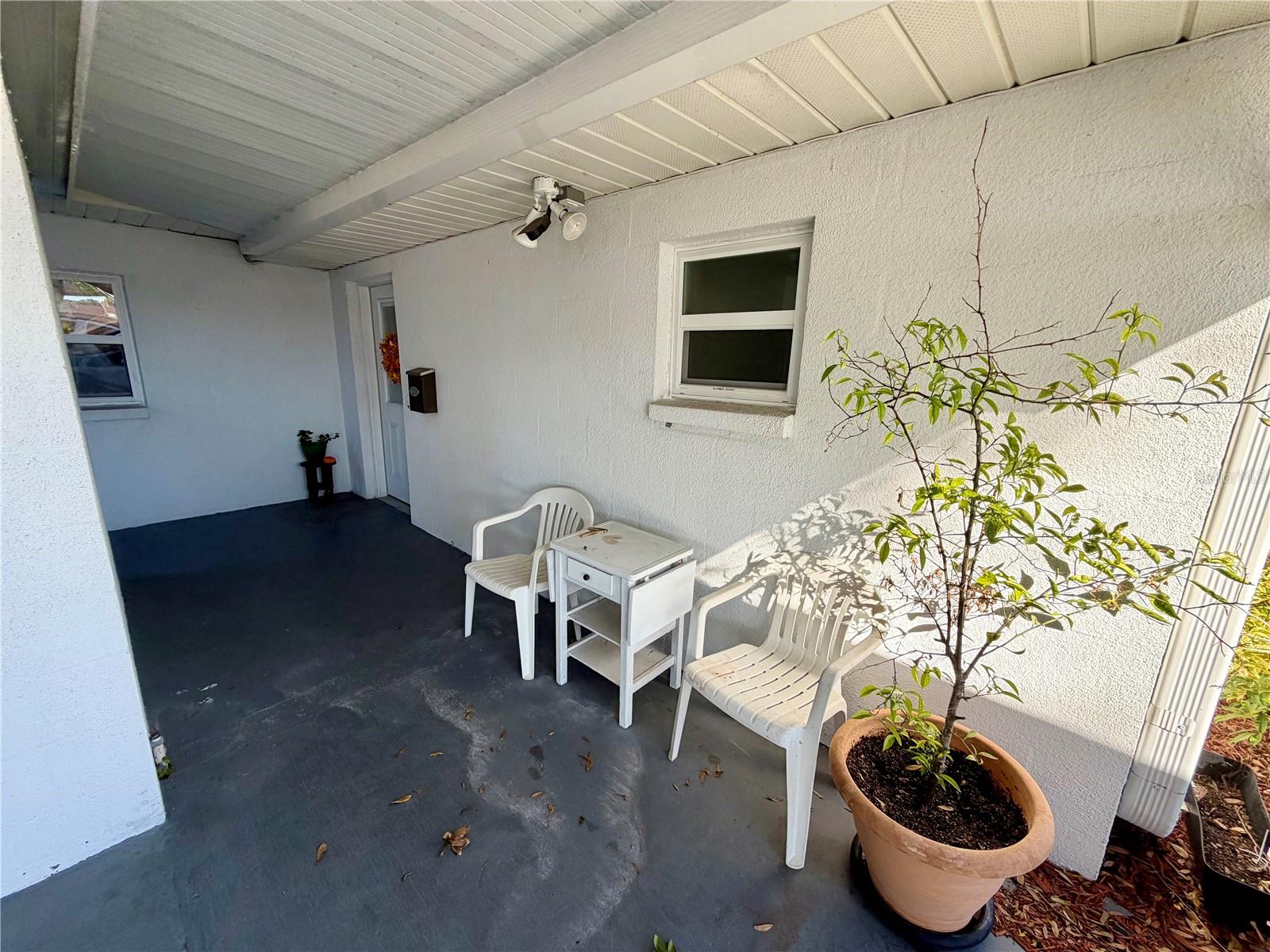 Image 8 of 34 For 515 Cameo Drive