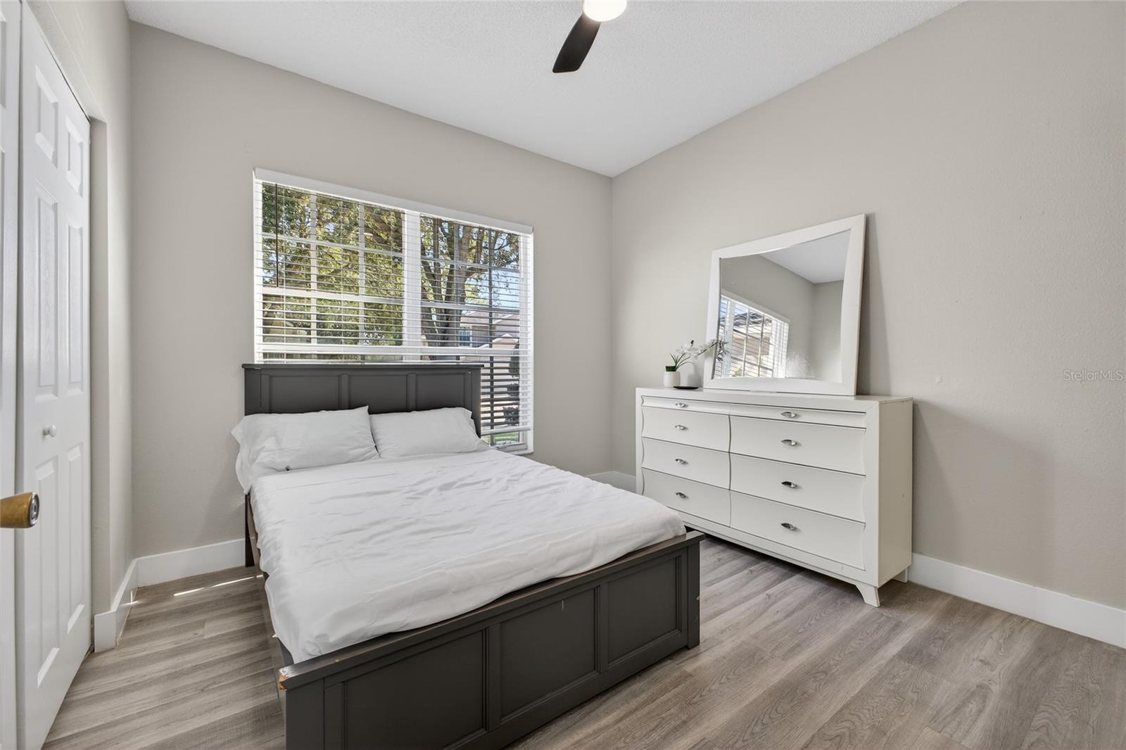 Image 37 of 47 For 2212 Mallory Circle