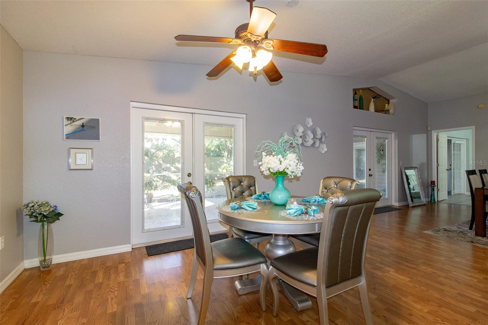 Image 28 of 37 For 2124 Glen Heights Place