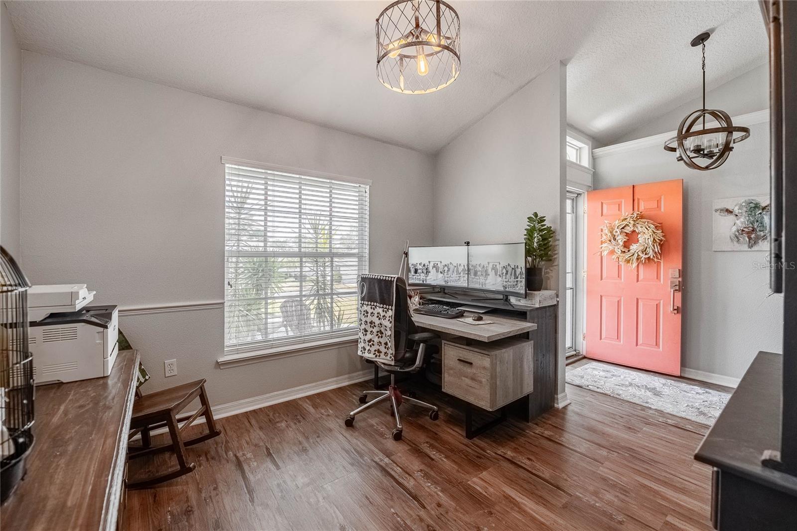 Image 20 of 38 For 5837 Manchester Drive W