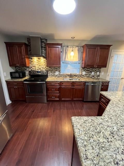 Image 3 of 18 For 415 El Dorado Street