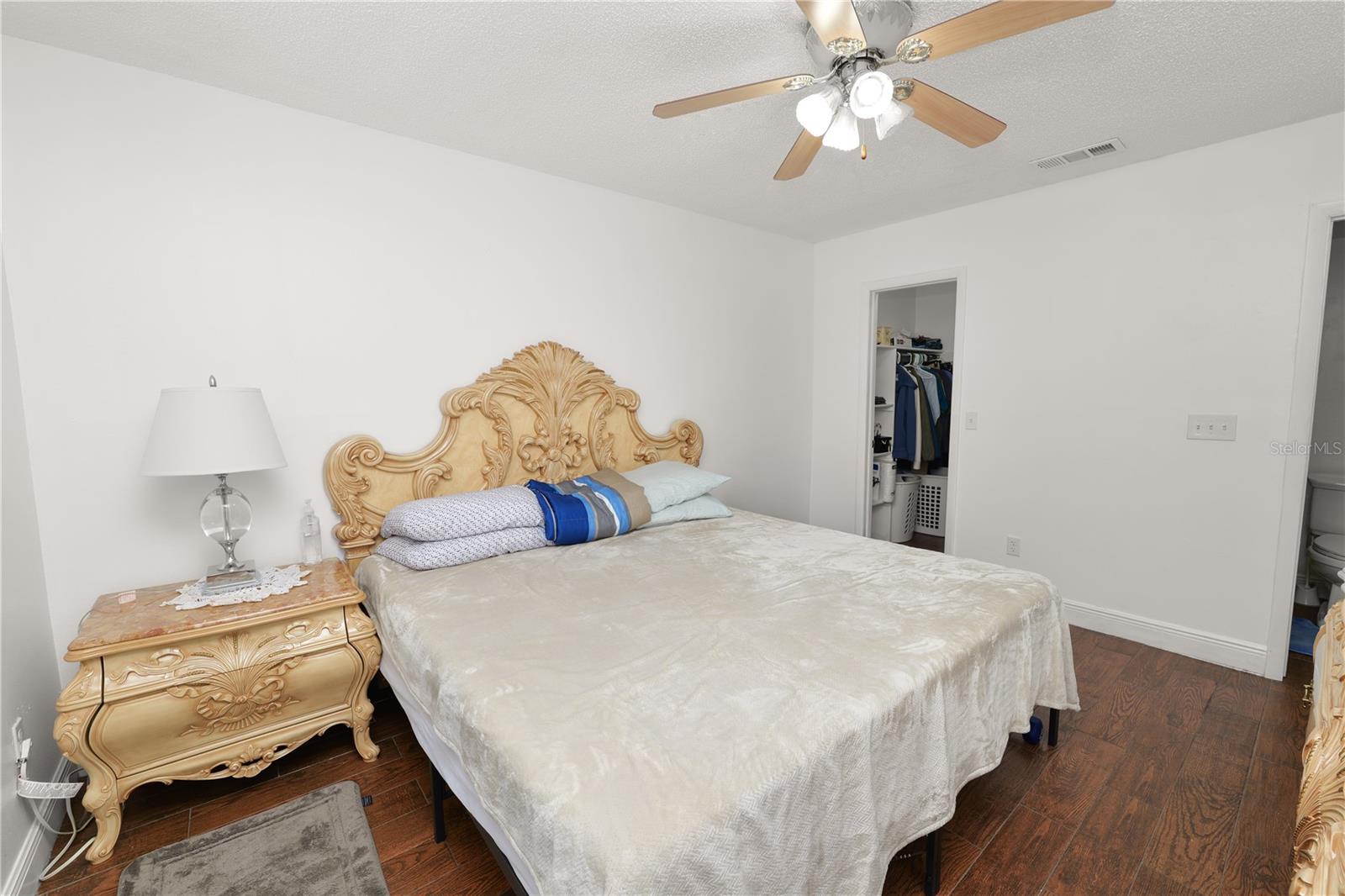 Image 14 of 41 For 11902 Lakemist Circle 11902