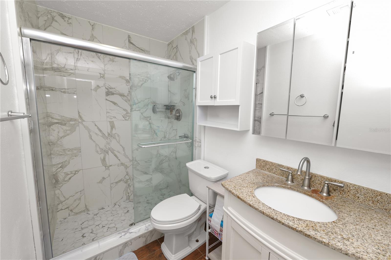 Image 23 of 41 For 11902 Lakemist Circle 11902