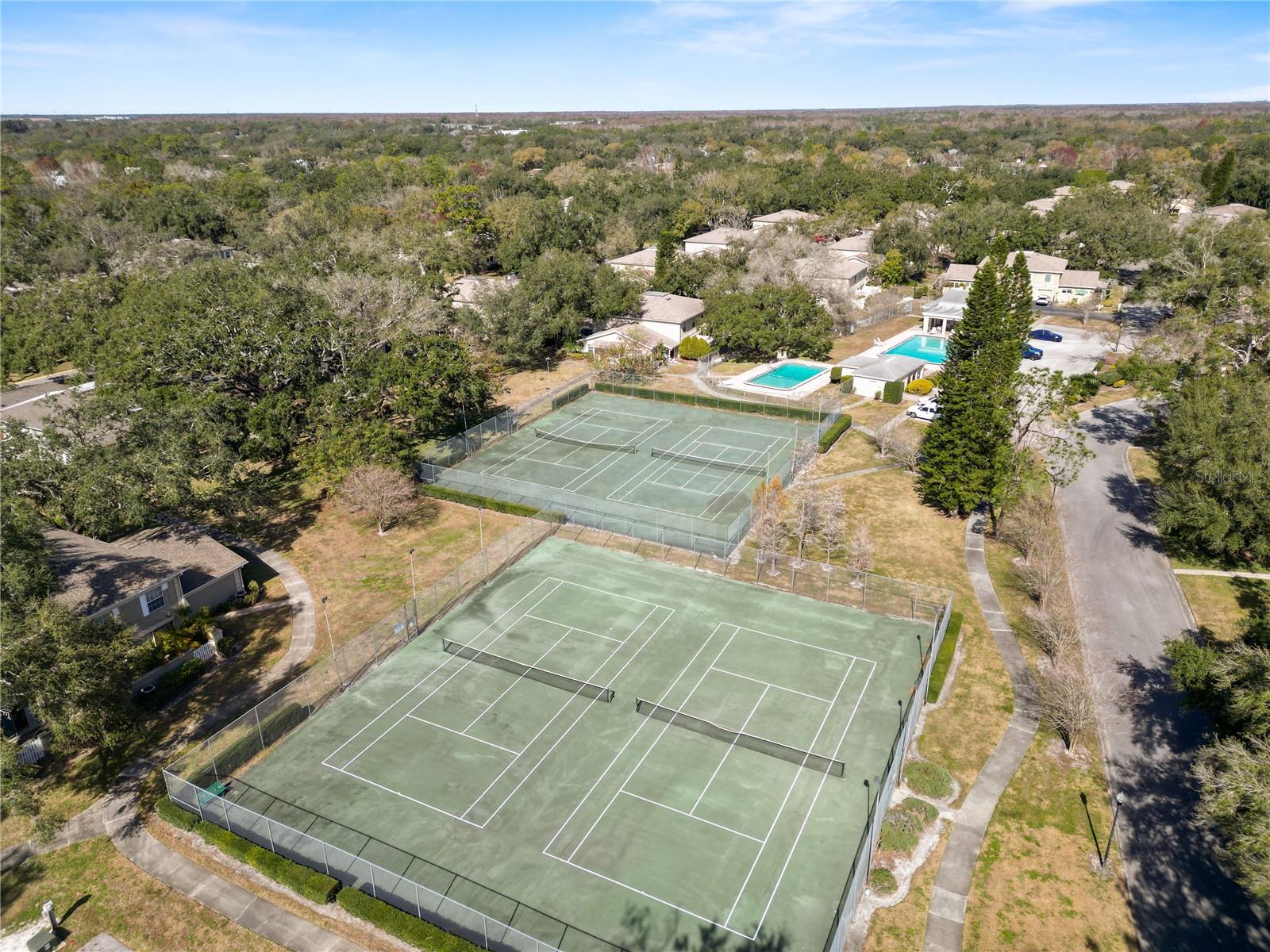 Image 36 of 41 For 11902 Lakemist Circle 11902