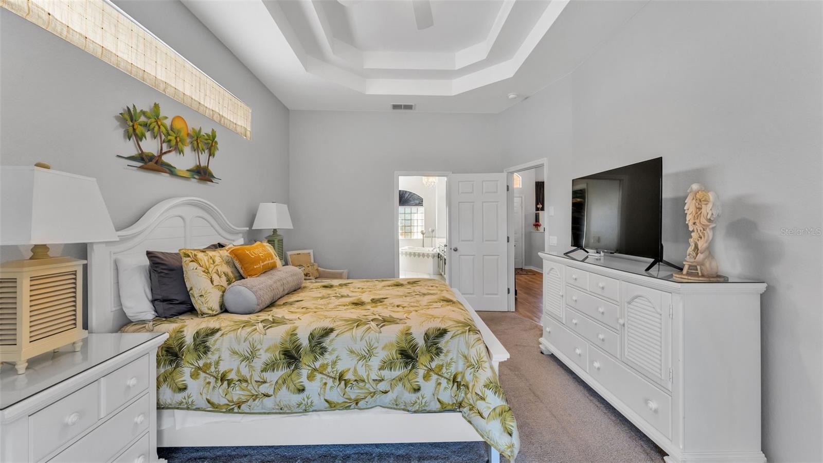 Image 26 of 44 For 6442 Bendelow Drive