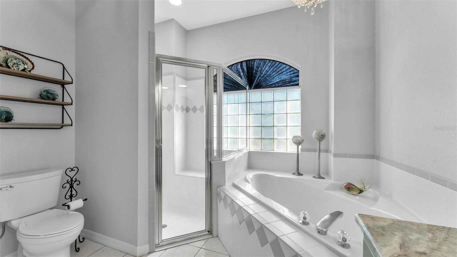 Image 29 of 44 For 6442 Bendelow Drive