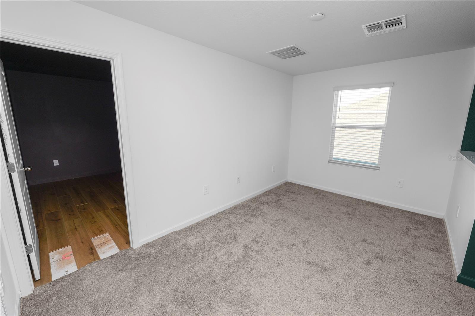 Image 15 of 33 For 1465 Deepwater Circle