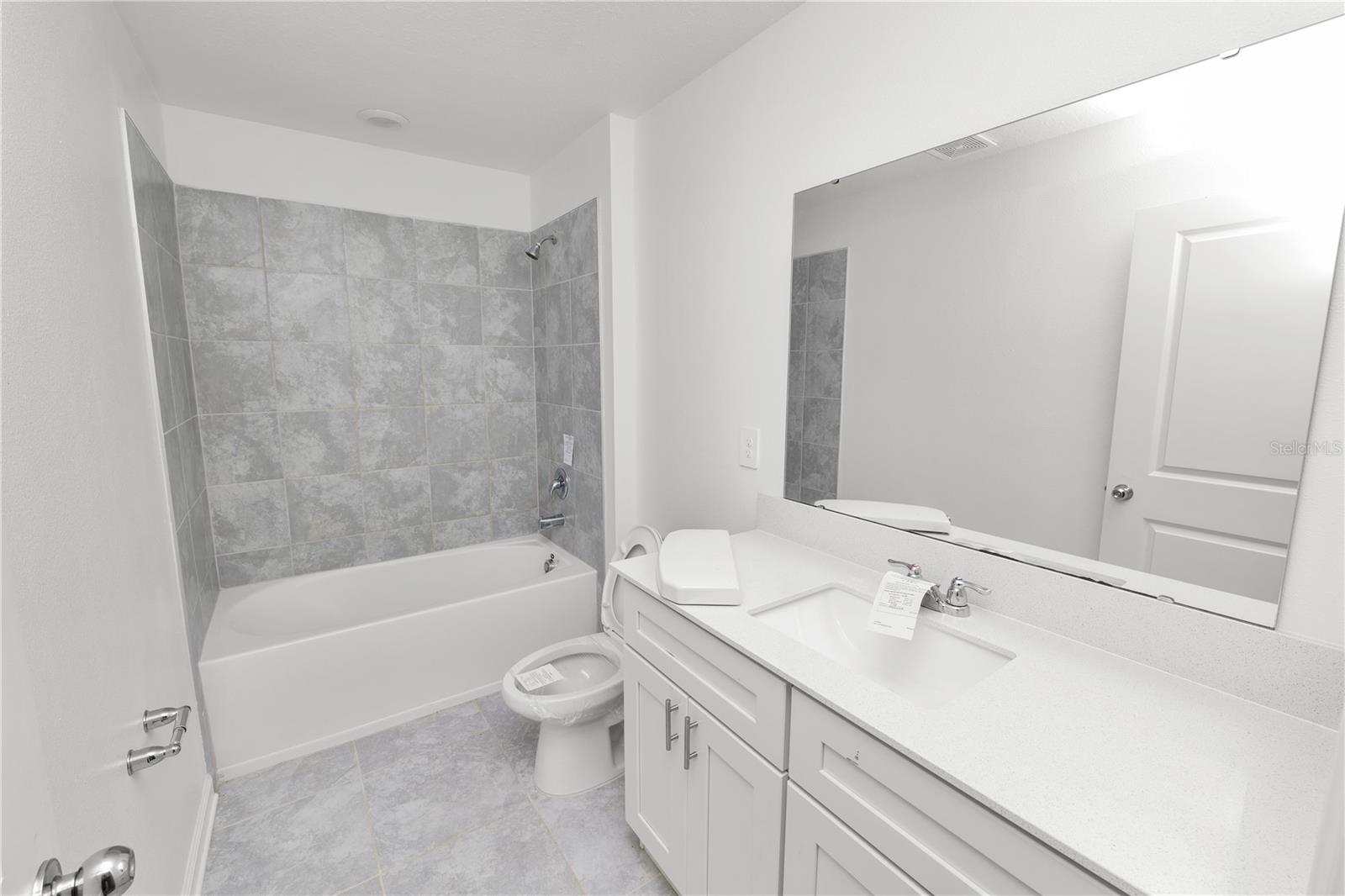 Image 26 of 33 For 1465 Deepwater Circle