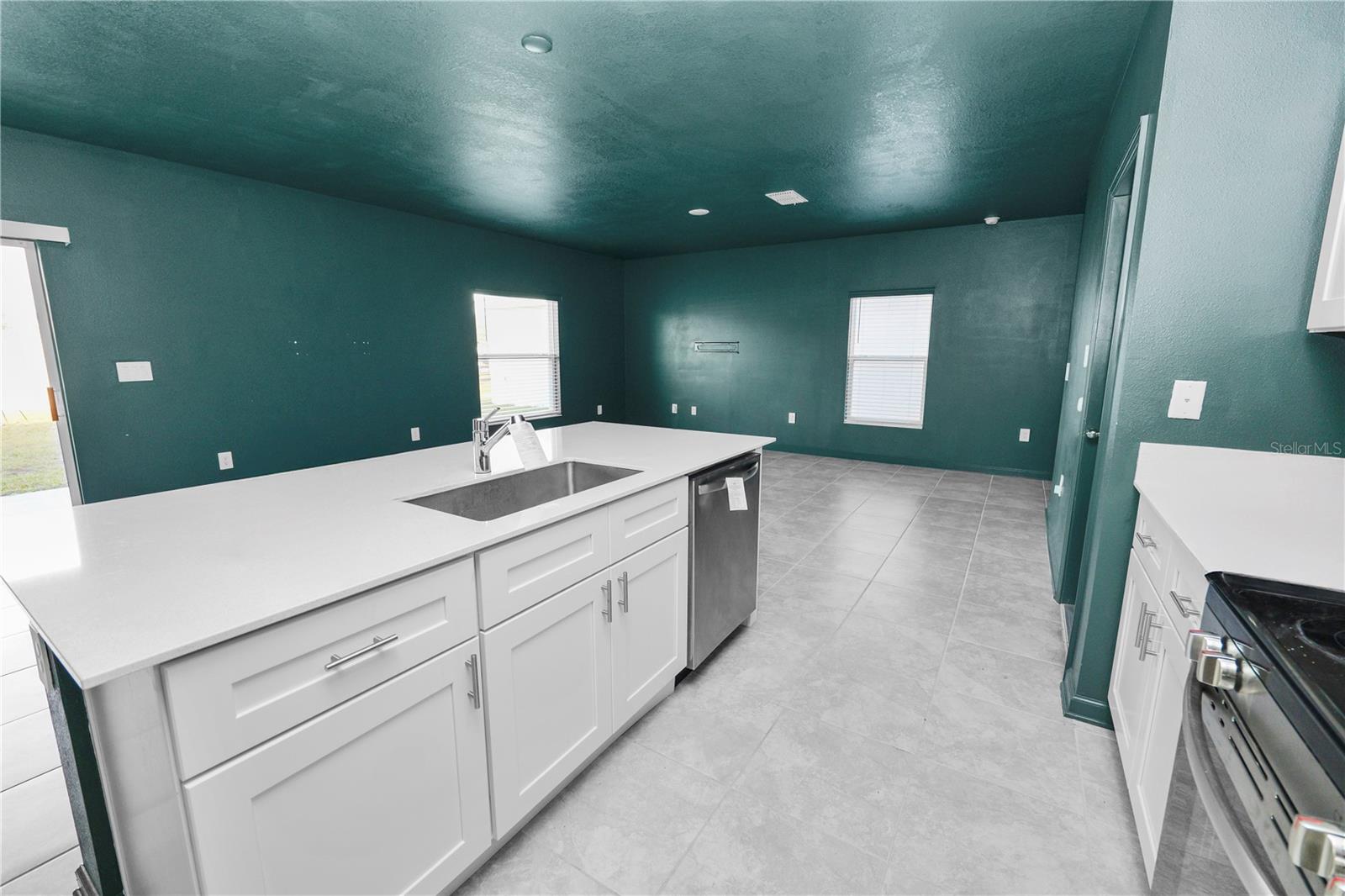 Image 8 of 33 For 1465 Deepwater Circle