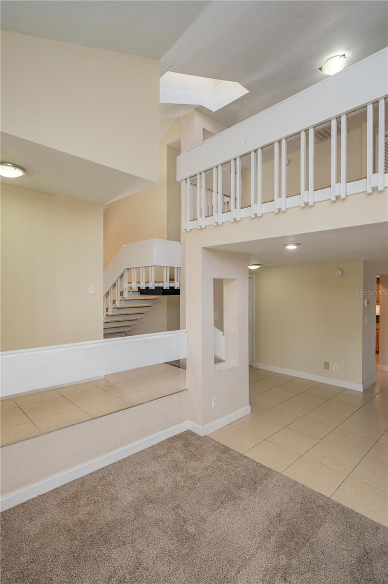 Image 10 of 44 For 2 Casarena Court