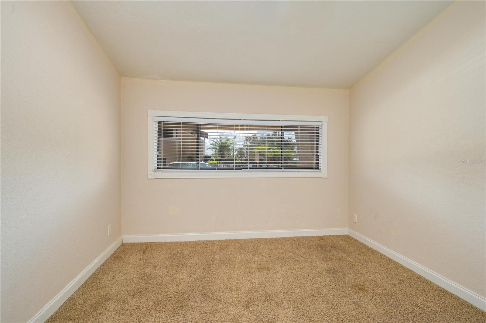 Image 17 of 44 For 2 Casarena Court