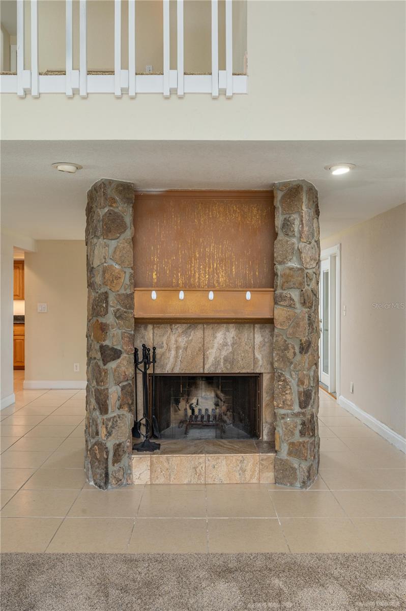 Image 9 of 44 For 2 Casarena Court