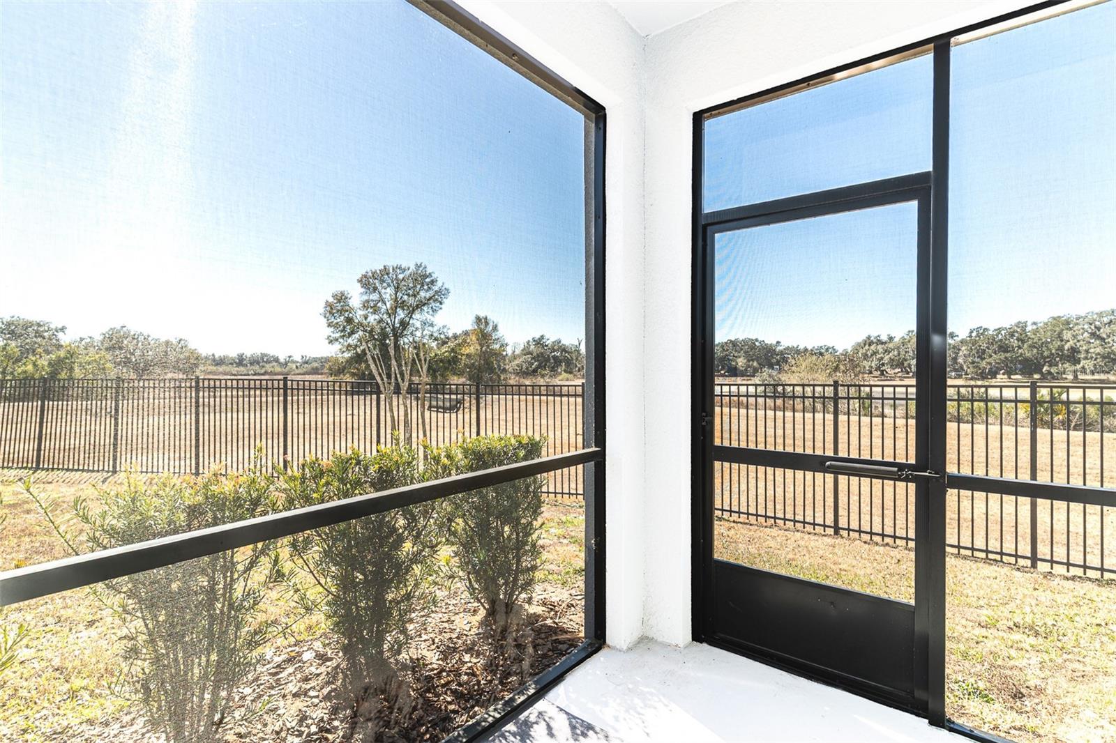 Image 15 of 40 For 7014 Ripple Pond Loop