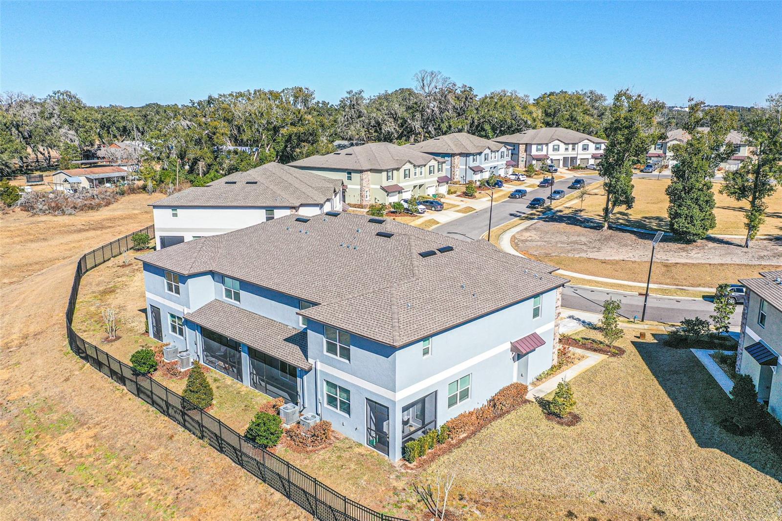 Image 18 of 40 For 7014 Ripple Pond Loop