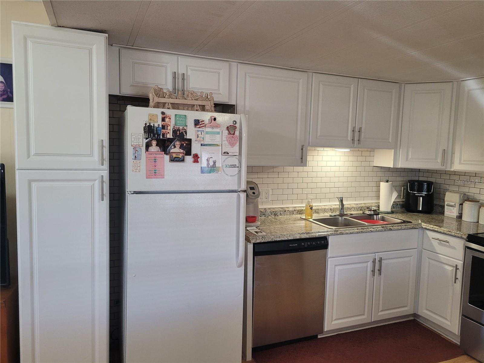 Image 11 of 32 For 3032 Heather Way