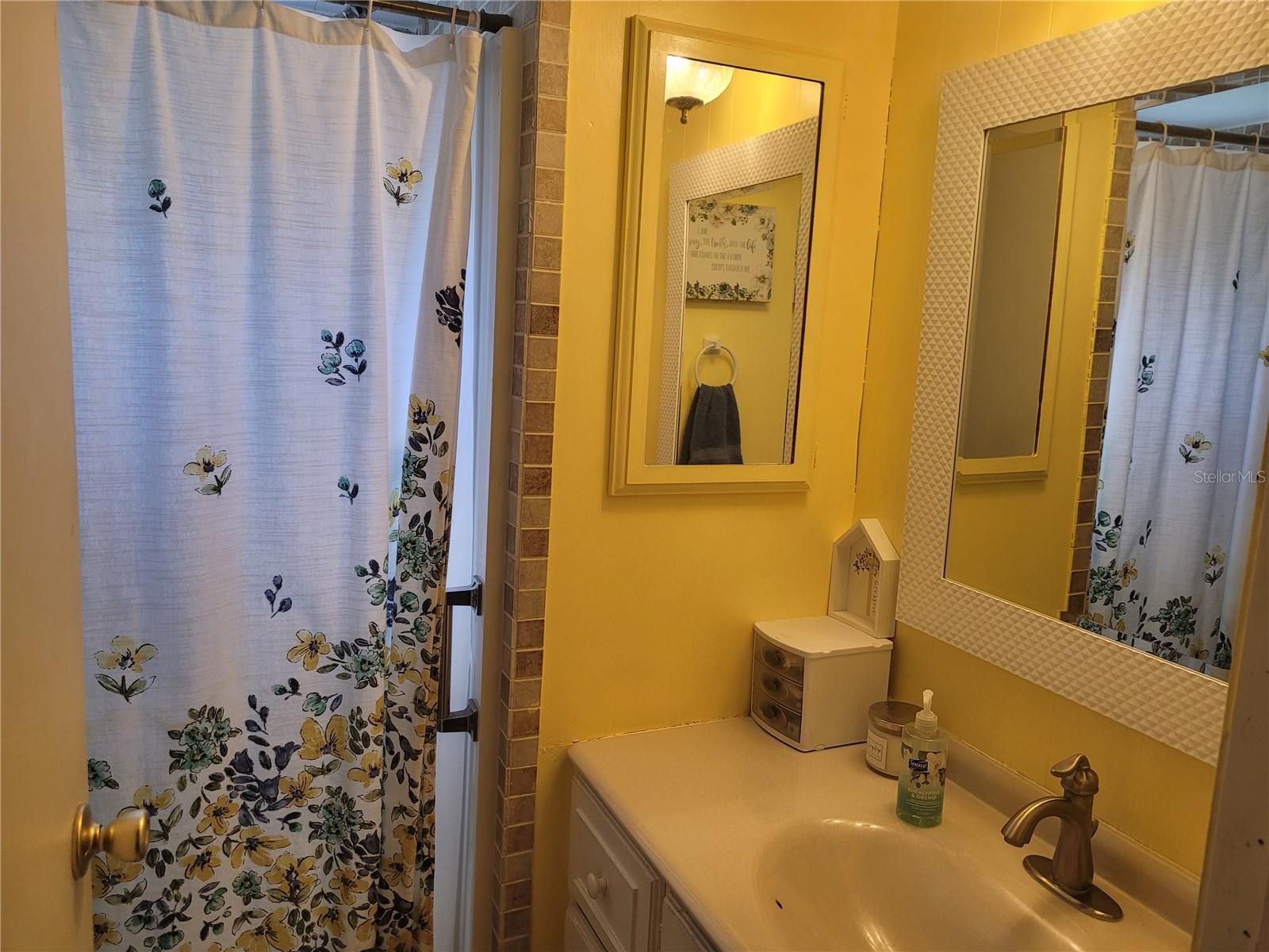 Image 15 of 32 For 3032 Heather Way