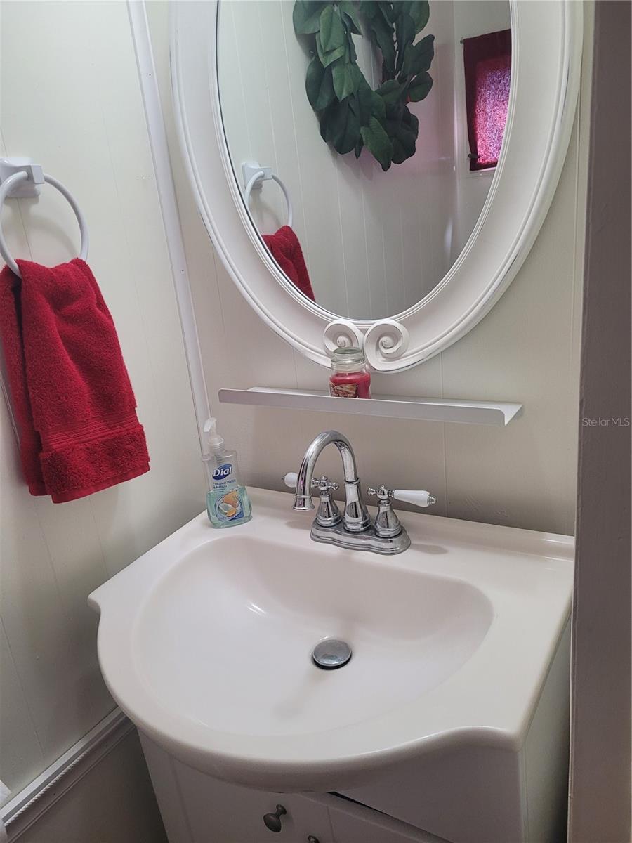 Image 20 of 32 For 3032 Heather Way