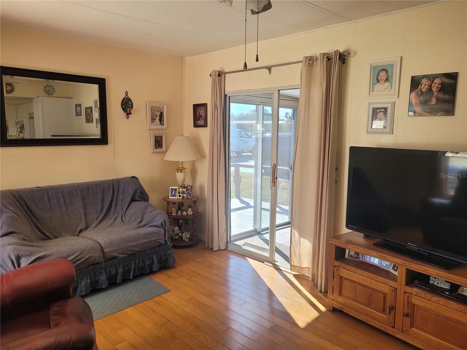 Image 7 of 32 For 3032 Heather Way