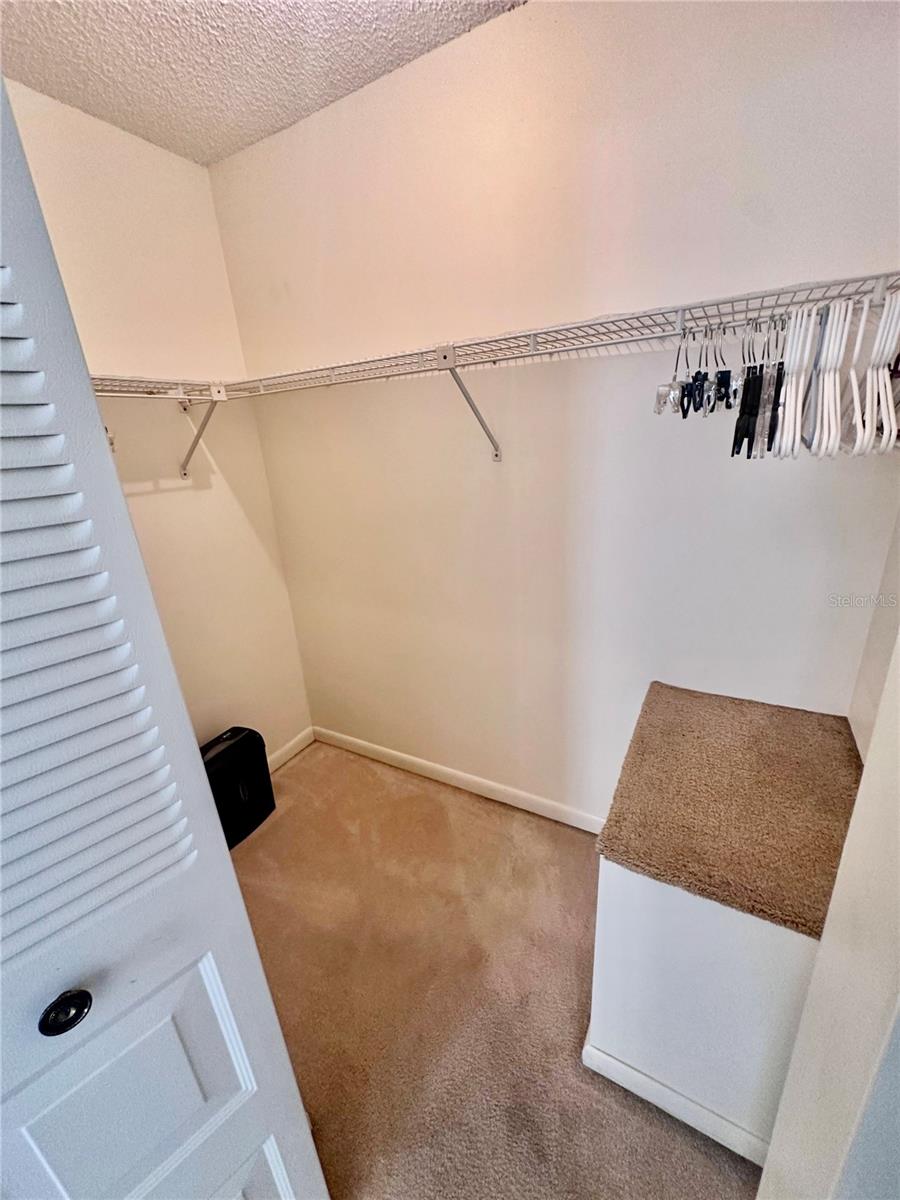 Image 11 of 14 For 4620 Lafayette Avenue