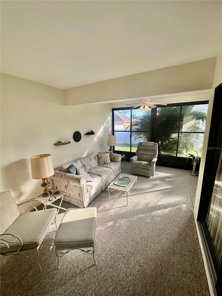 Image 13 of 14 For 4620 Lafayette Avenue