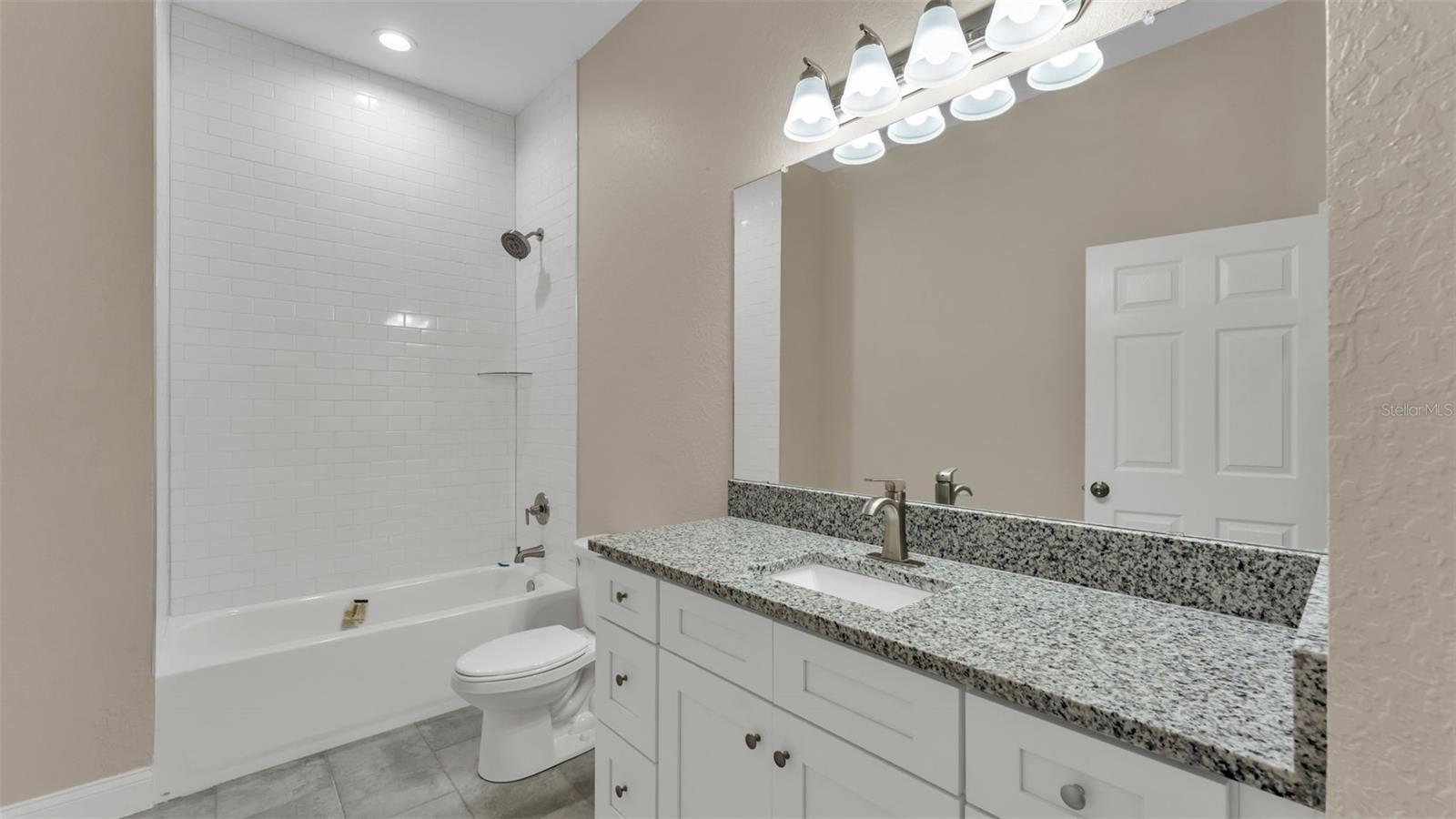 Image 20 of 27 For 6320 Woodhaven Drive