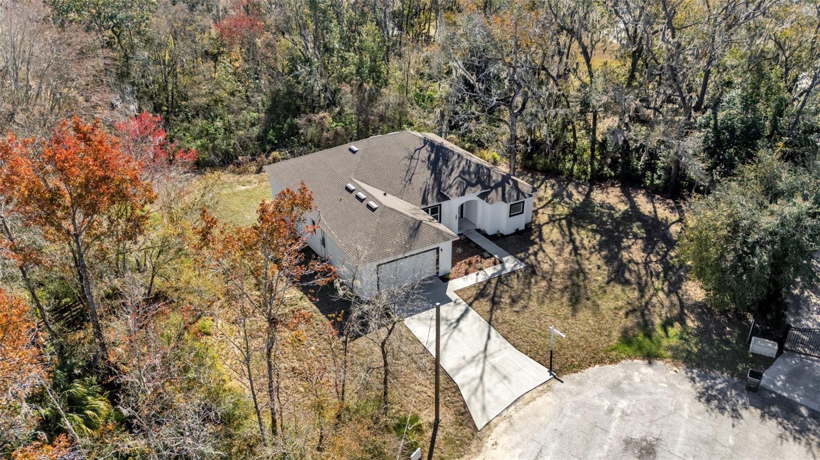 Image 25 of 27 For 6320 Woodhaven Drive