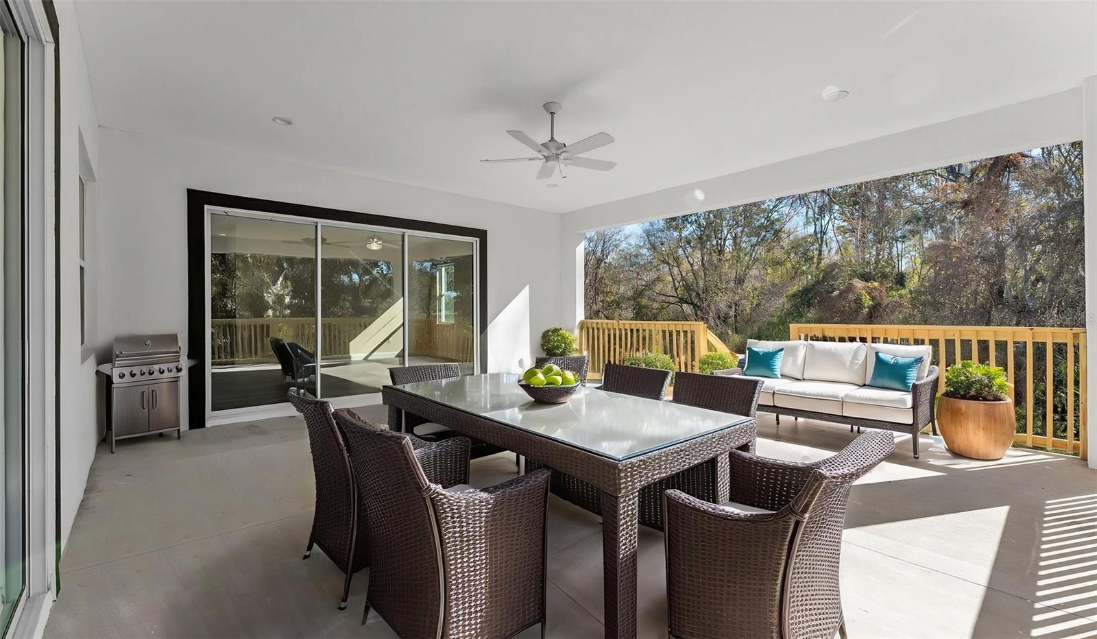 Image 3 of 27 For 6320 Woodhaven Drive