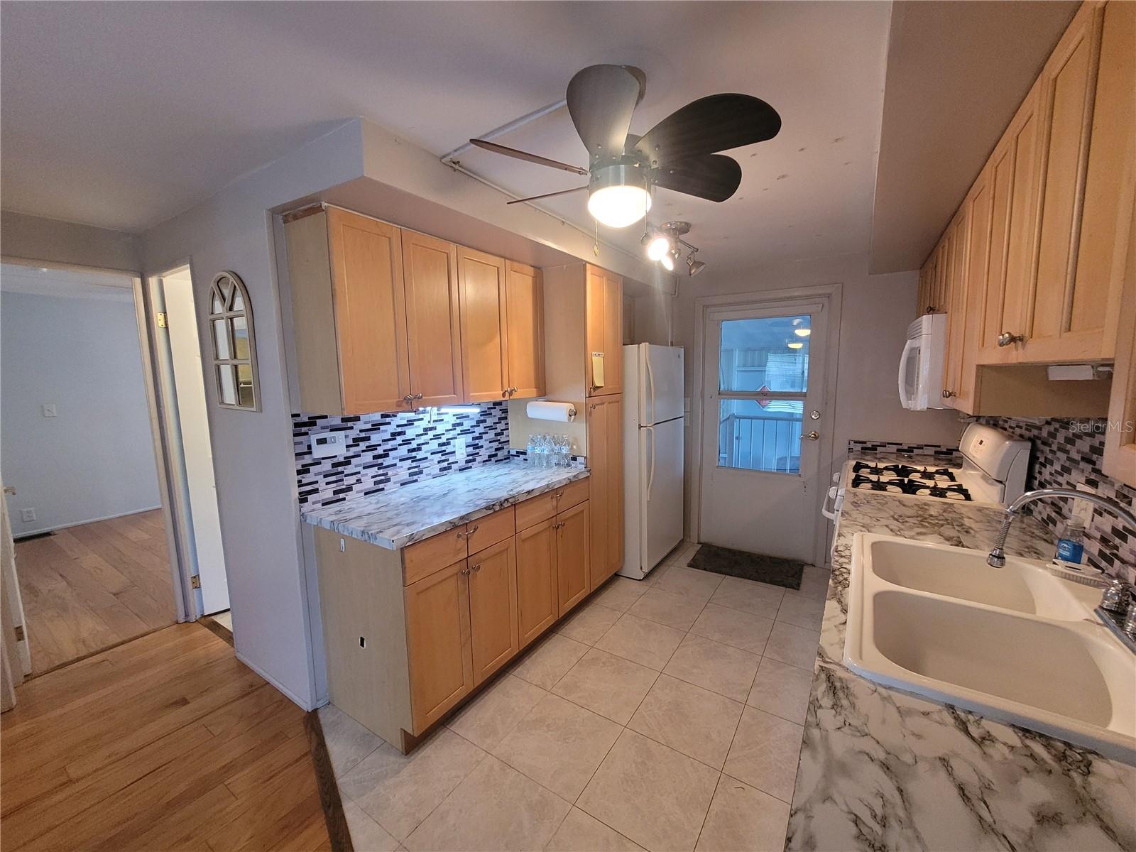 Image 7 of 41 For 3039 Sego Lane