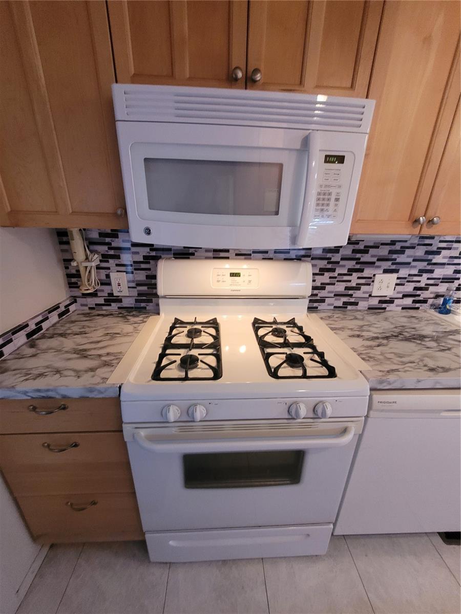 Image 9 of 41 For 3039 Sego Lane