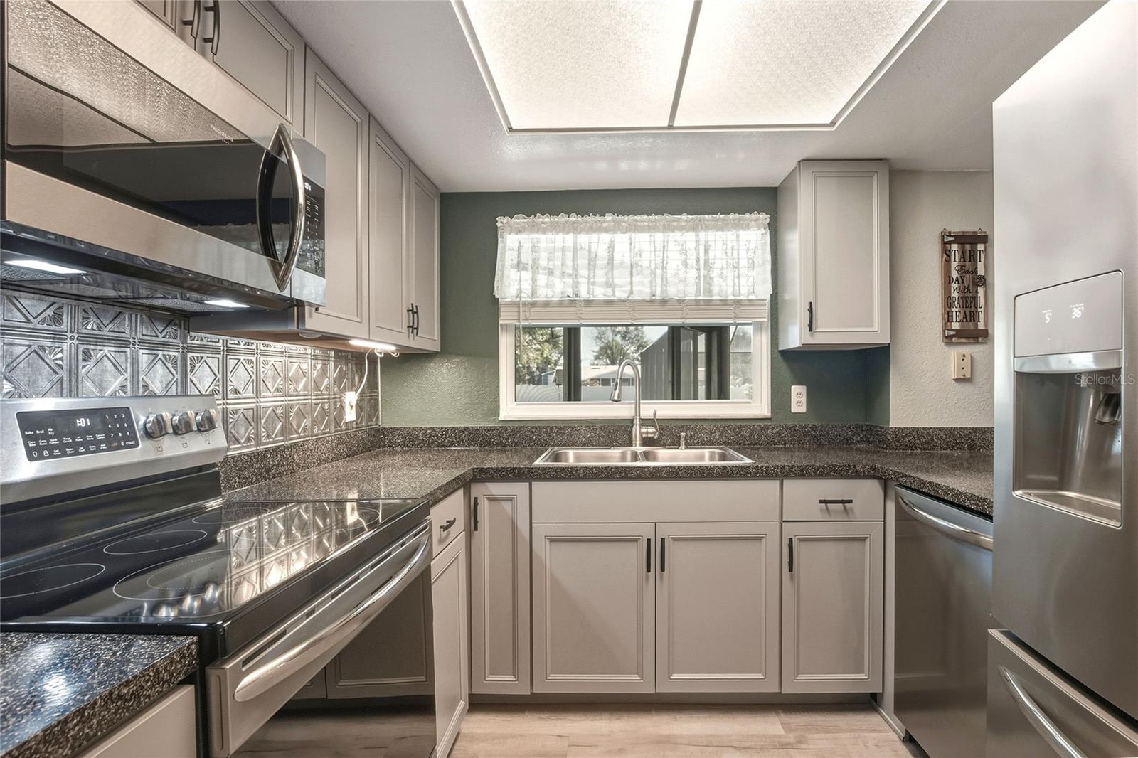 Image 13 of 52 For 4316 Pipkin Creek Road