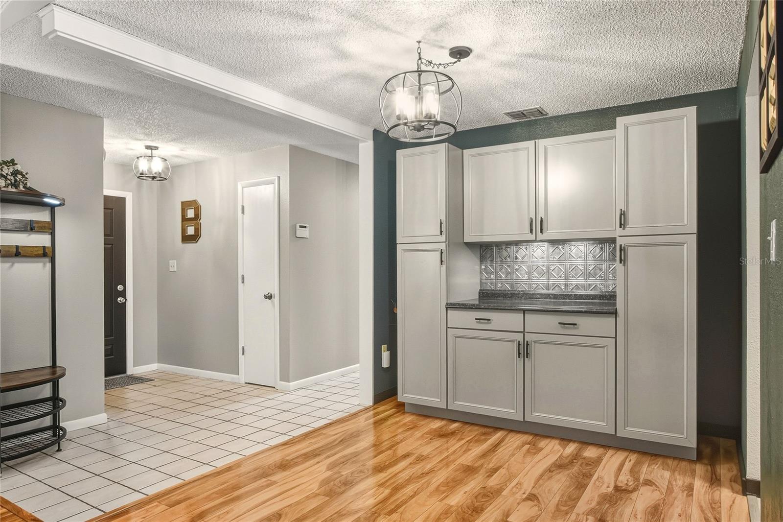 Image 19 of 52 For 4316 Pipkin Creek Road