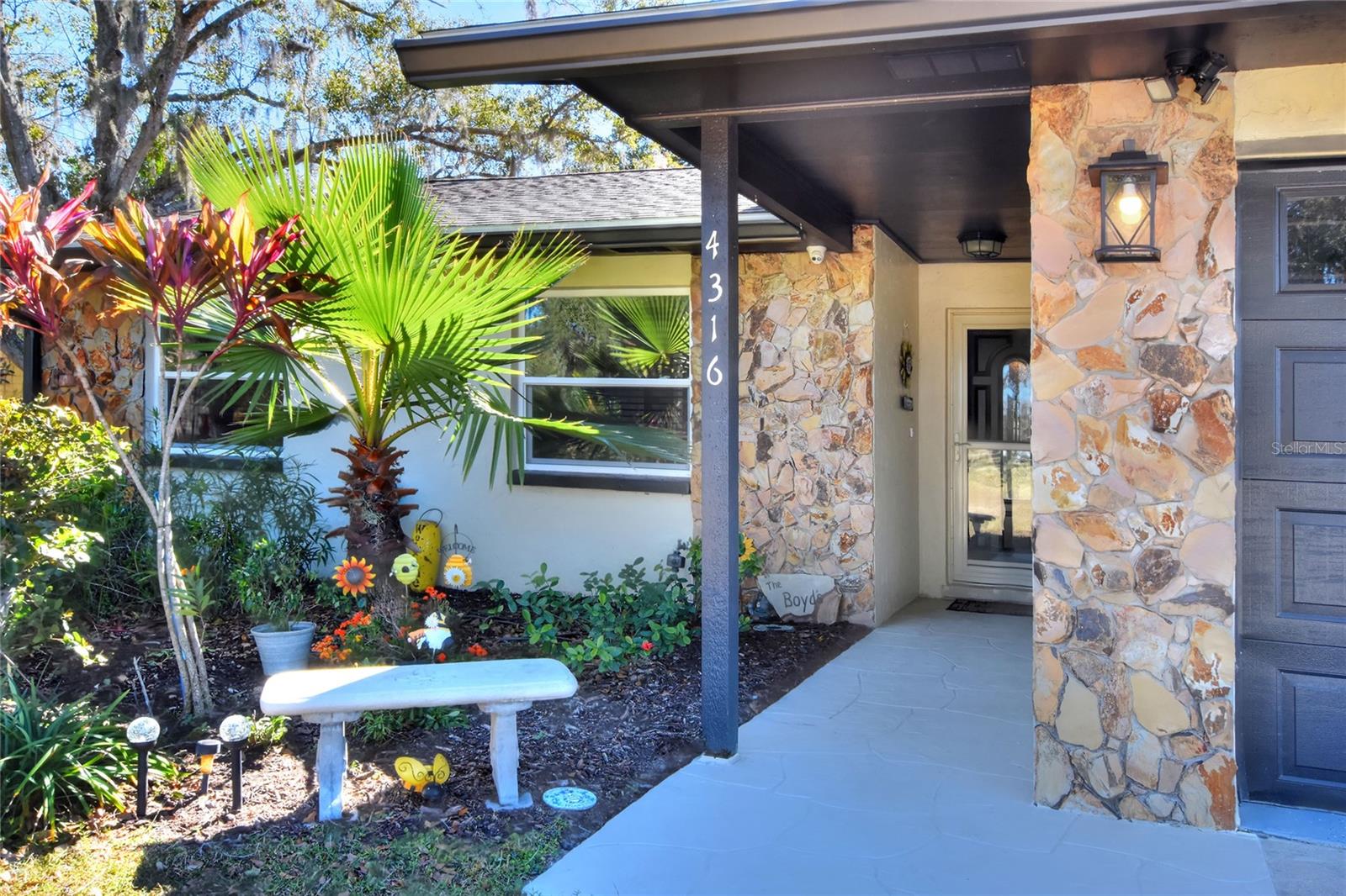 Image 4 of 52 For 4316 Pipkin Creek Road