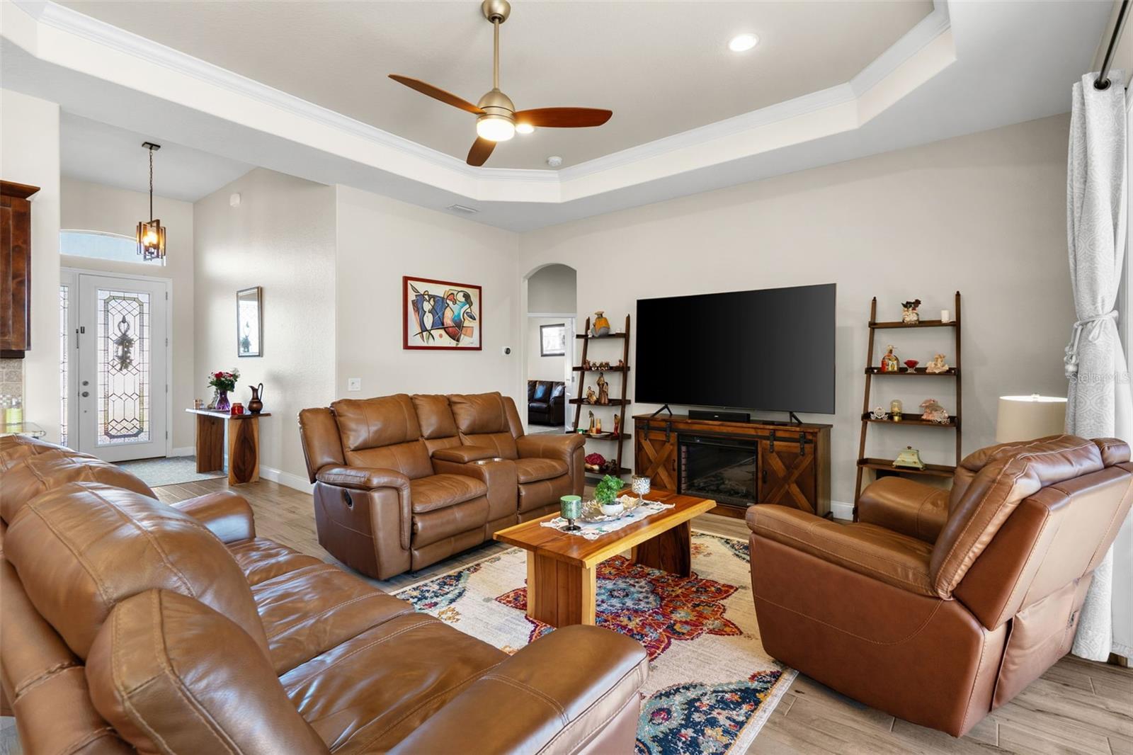 Image 10 of 40 For 3218 Pearly Drive