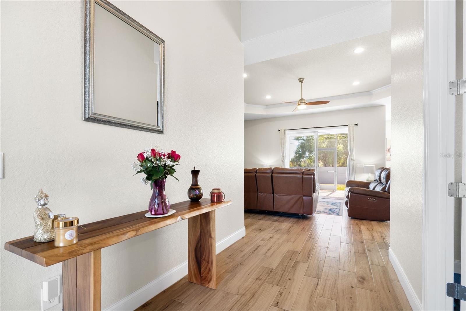 Image 2 of 40 For 3218 Pearly Drive