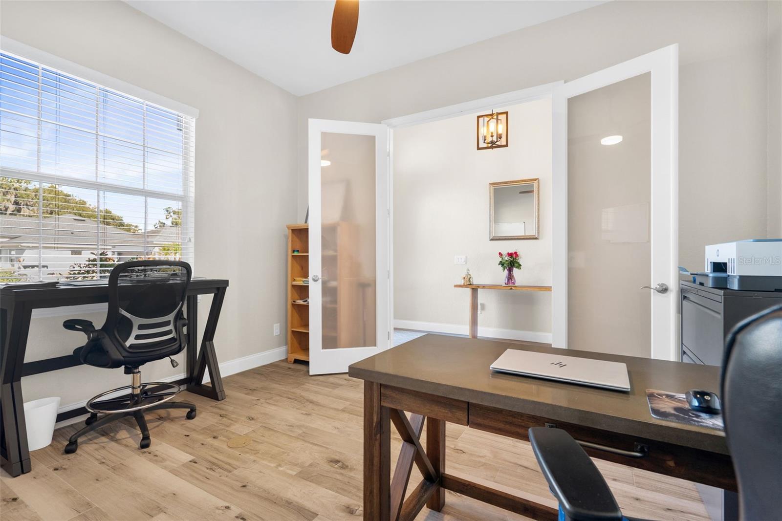 Image 3 of 40 For 3218 Pearly Drive