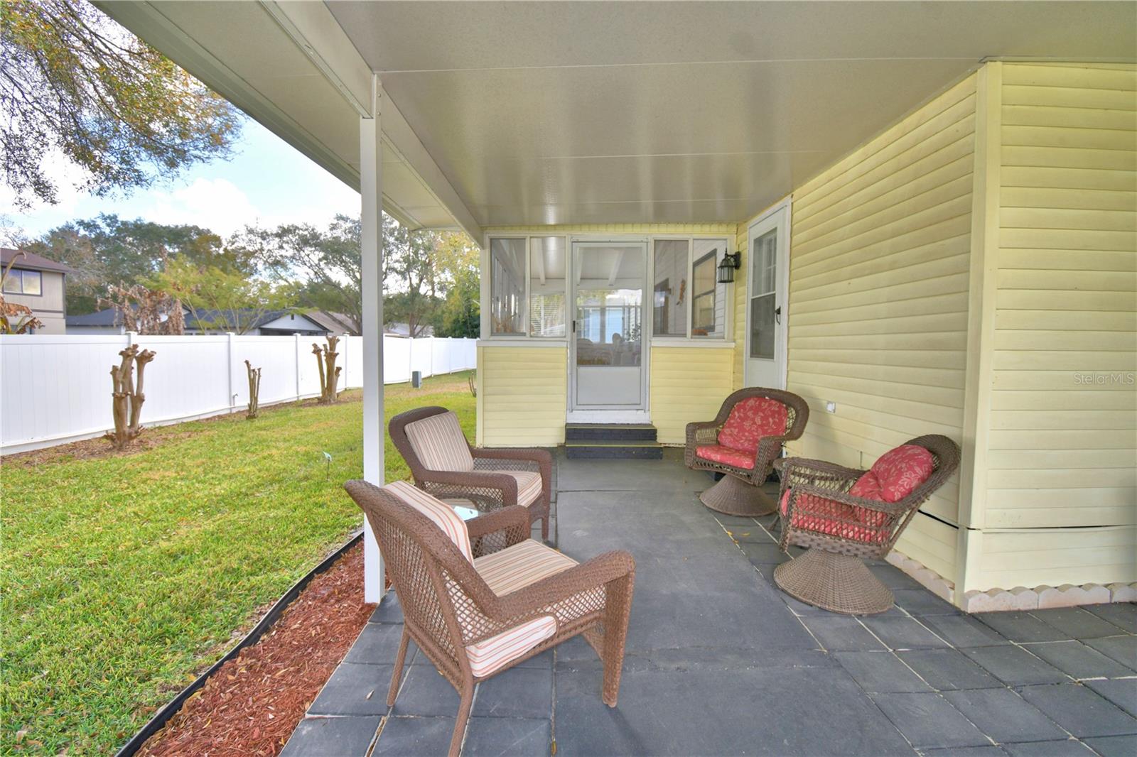 Image 41 of 52 For 4802 Colonnades Circle E