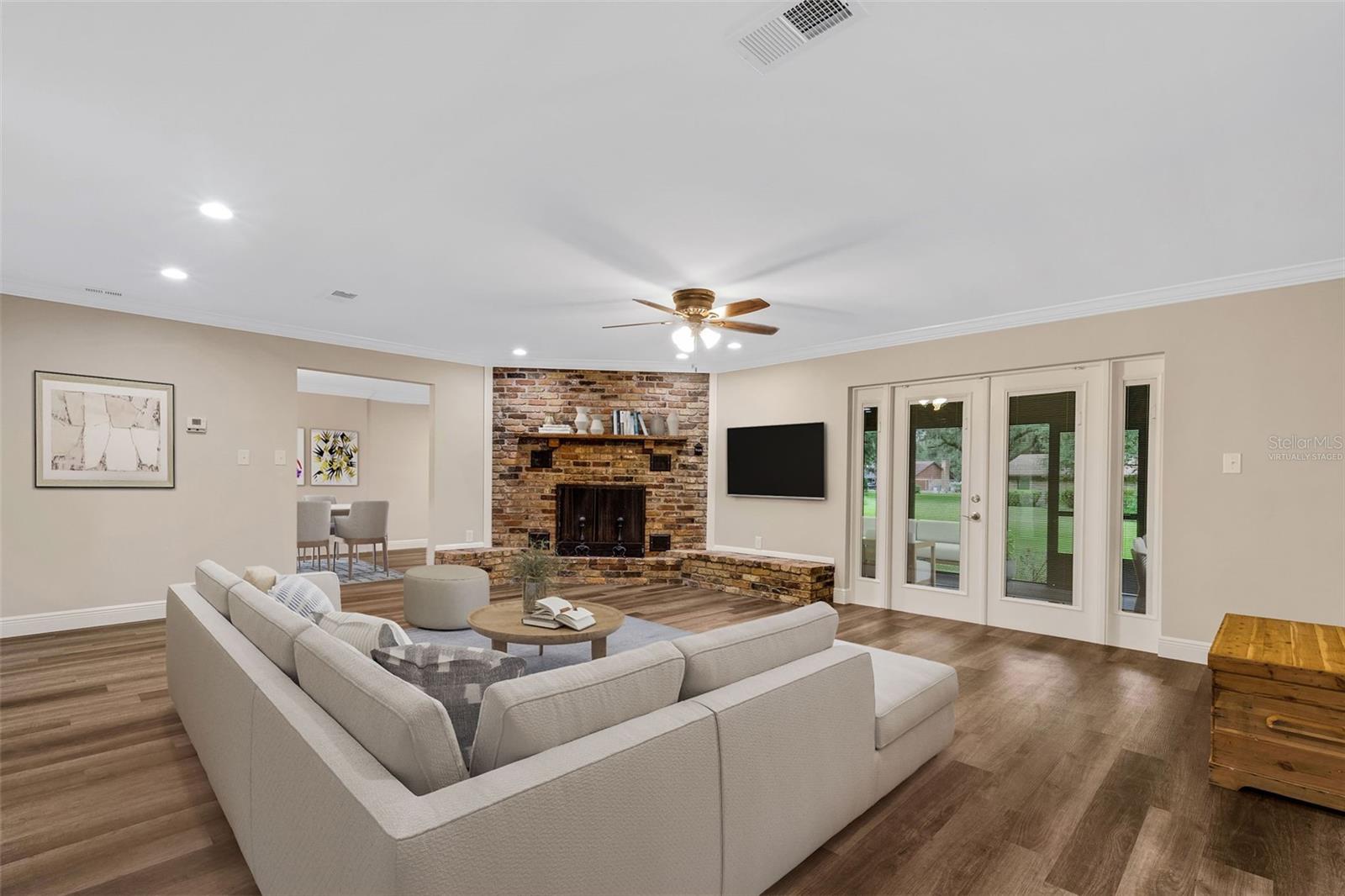 Image 2 of 45 For 7510 Catherine Drive