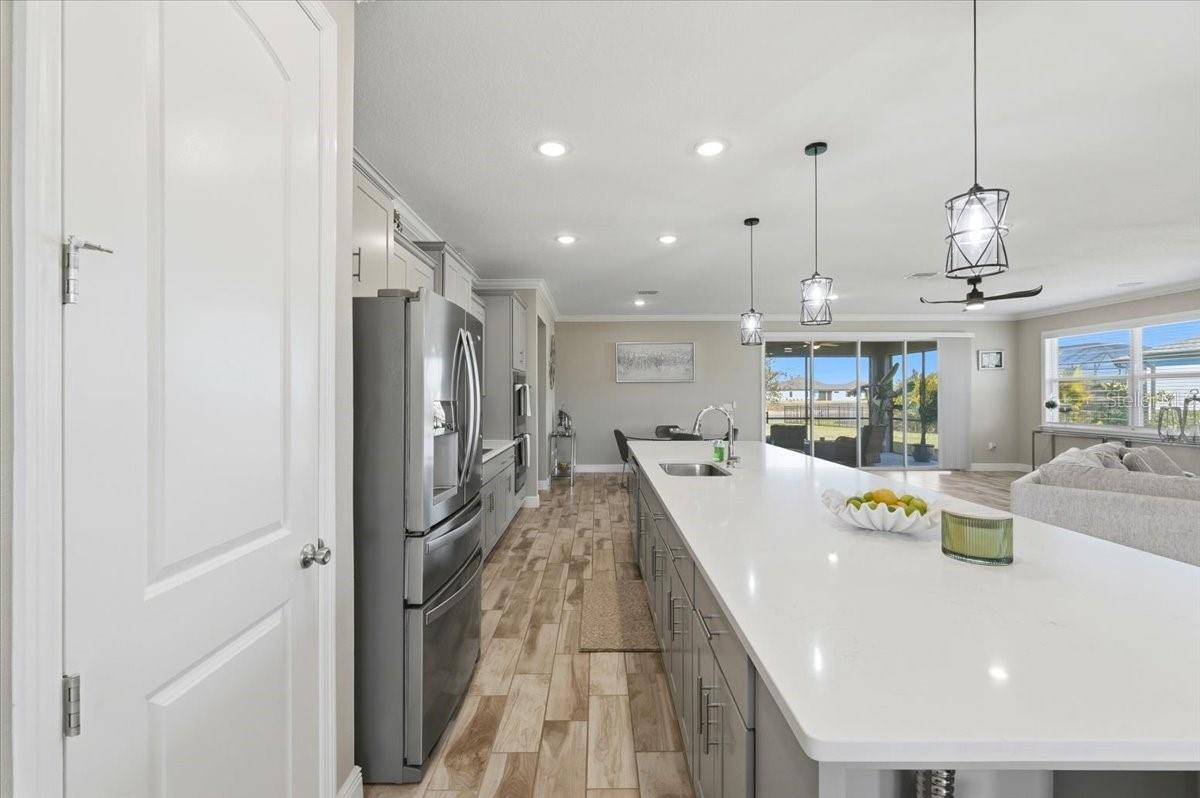 Image 12 of 51 For 14914 15th Street E