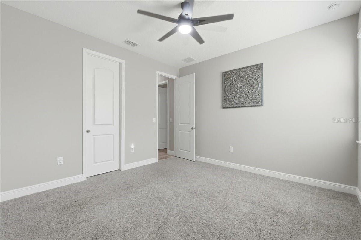 Image 29 of 51 For 14914 15th Street E