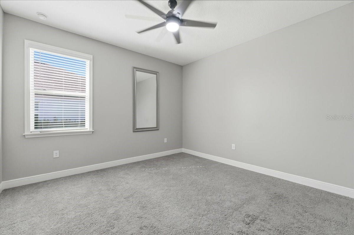 Image 31 of 51 For 14914 15th Street E