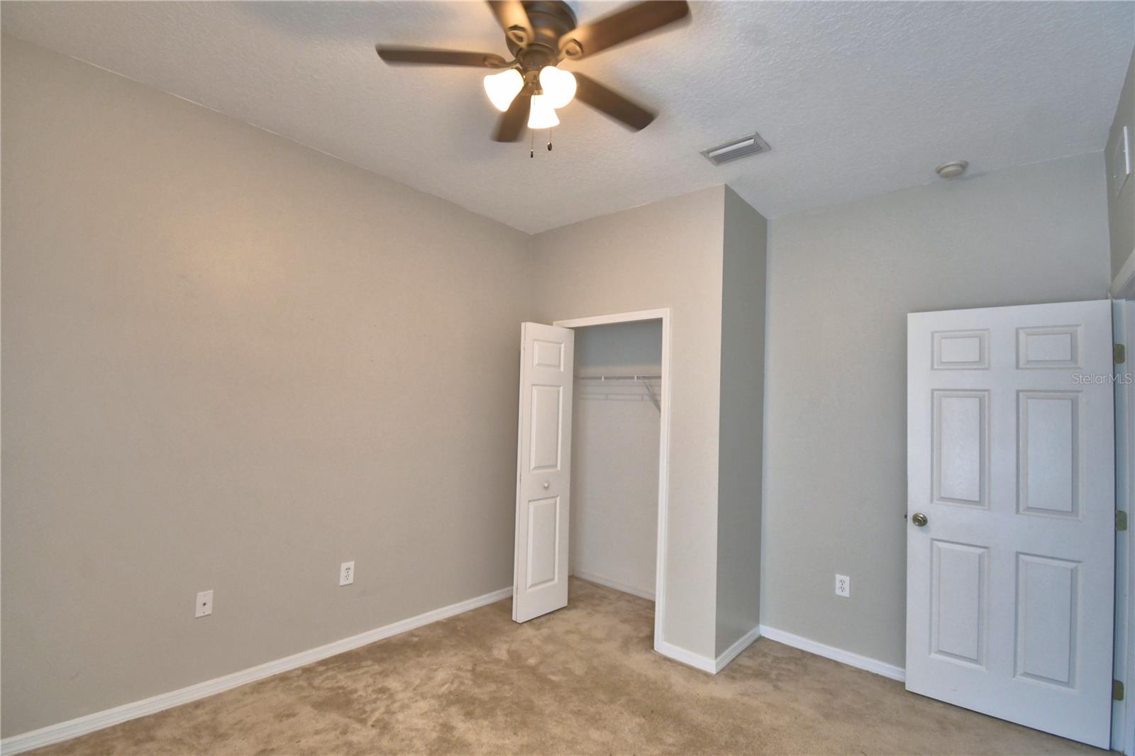 Image 14 of 70 For 5610 Forest Ridge Drive