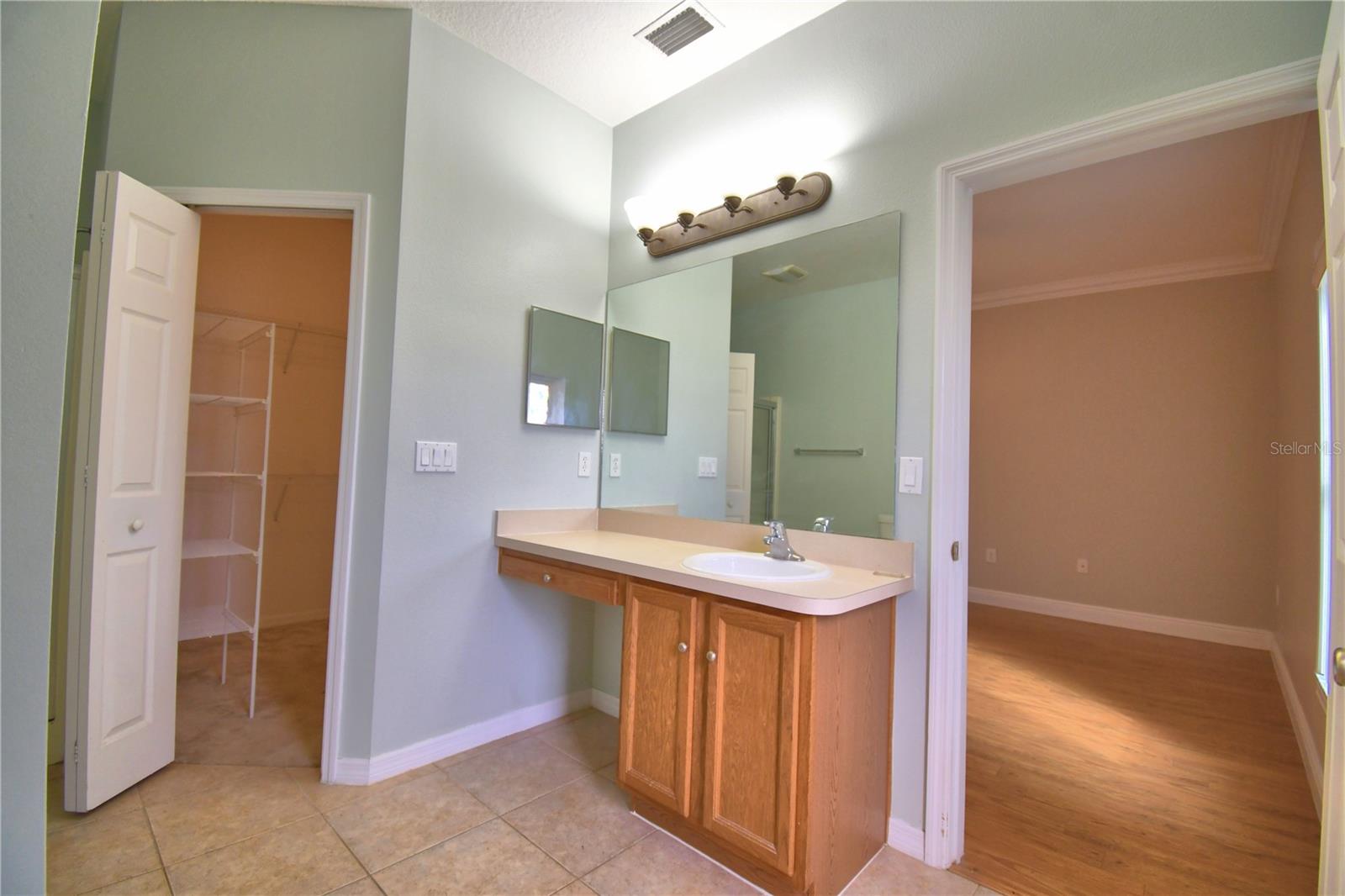 Image 66 of 70 For 5610 Forest Ridge Drive