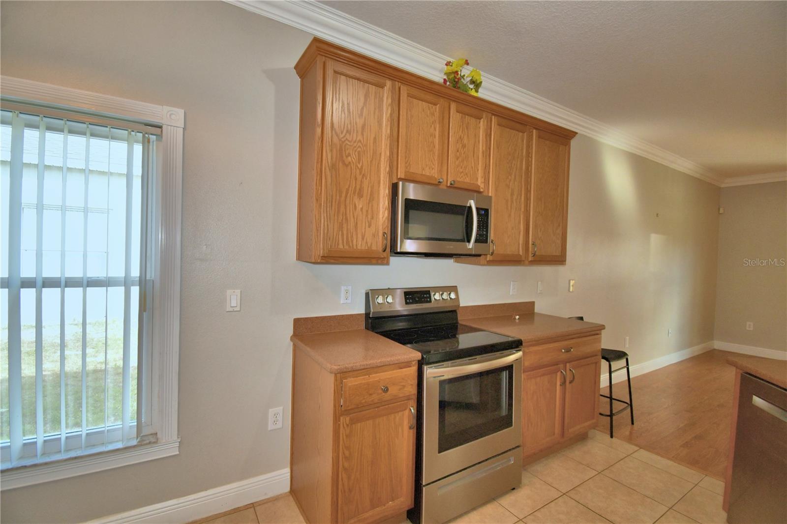 Image 7 of 70 For 5610 Forest Ridge Drive