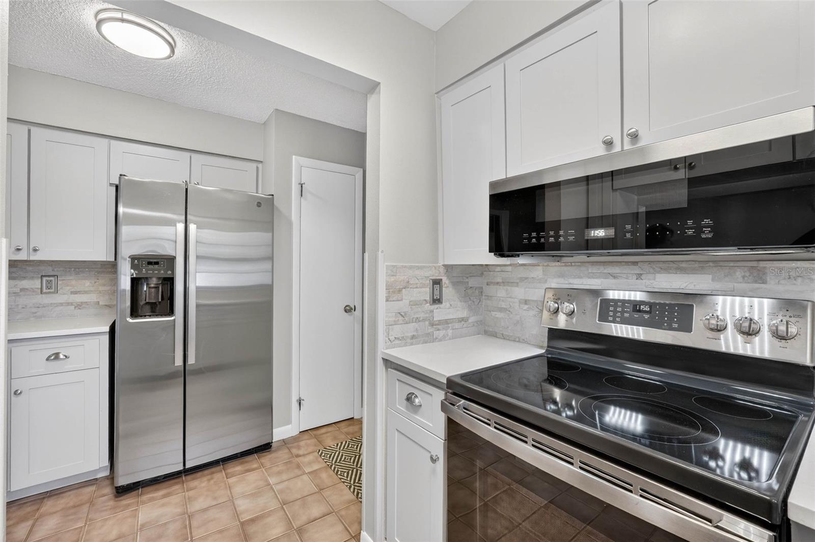 Image 14 of 42 For 6411 Cromwell Road