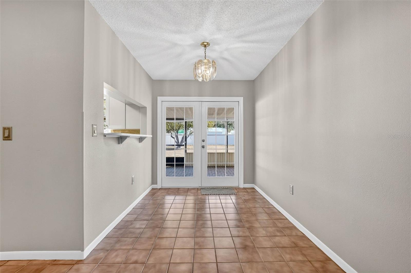 Image 18 of 42 For 6411 Cromwell Road