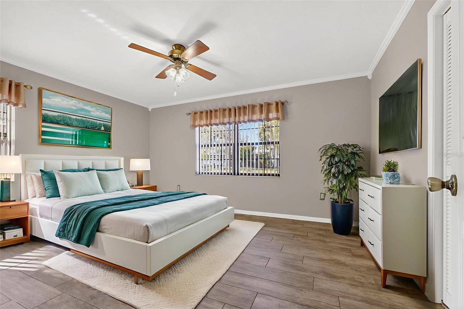 Image 20 of 42 For 6411 Cromwell Road