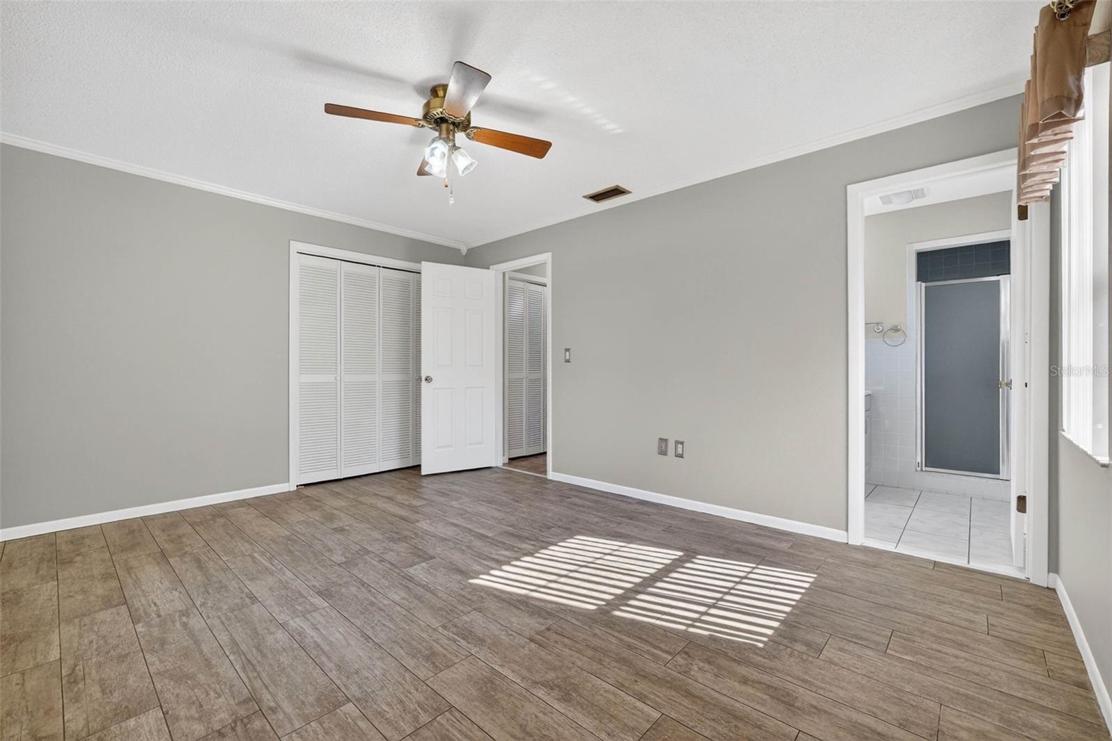 Image 22 of 42 For 6411 Cromwell Road