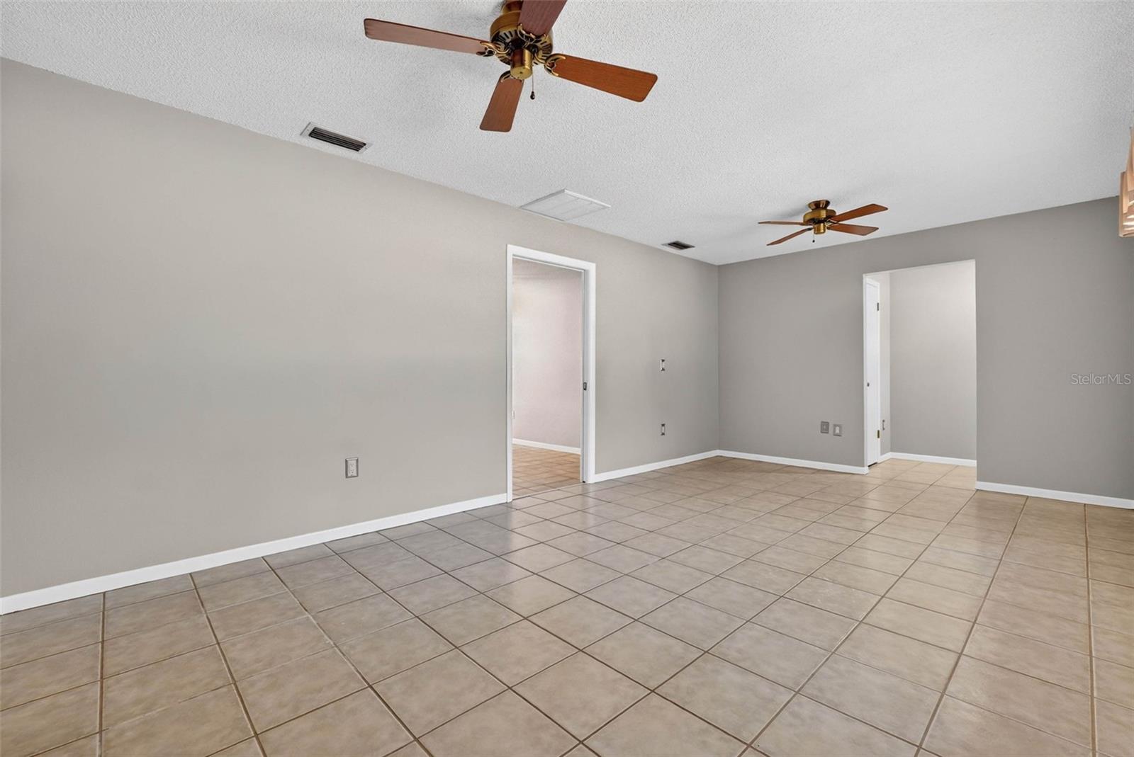 Image 9 of 42 For 6411 Cromwell Road