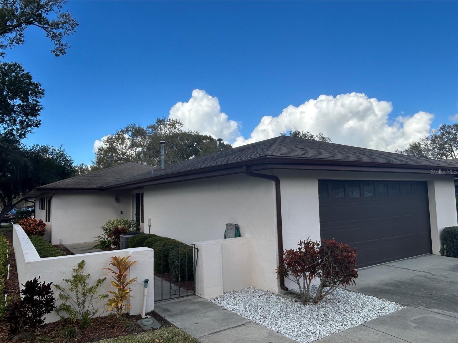 Image 2 of 30 For 634 Wexford Court